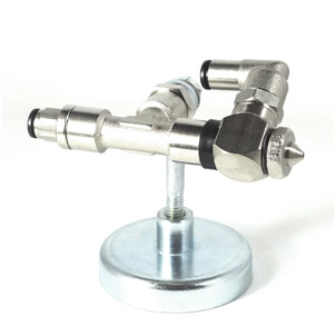 venturi injector nozzle for spraying lubricant